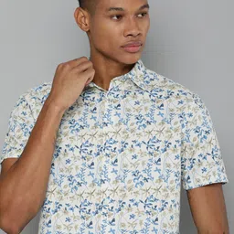 Flying Machine Floral Printed Pure Cotton Casual Shirt-picture-41