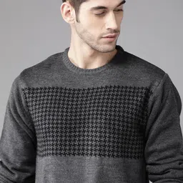 Roadster Men Charcoal Grey & Black Houndstooth Self Design Pullover-picture-27