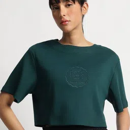 Reebok Women Solid Round Neck Boxy T-shirt-image-14