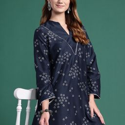 Sangria Women Foil Ethnic Motifs Printed Gotta Patti Kurta with Trousers-10