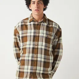 Bewakoof Men Standard Spread Collar Checked Cotton Oversized Casual Shirt-image-90