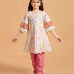 MASTARANG Cotton Three Fourth Bell Sleeves Floral Printed Schiffli Embroidered & Lace Detailed Kurta Pant Set - Pink-image-115