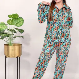 Kaajal by Vidhi Printed Shirt With Trousers Co-Ords-image-19
