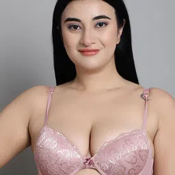 MAKCLAN Medium Coverage Underwired Lightly Padded Plunge Bra-image-13