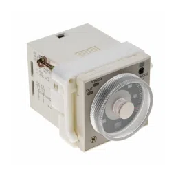 RS PRO Multi Function Timer Relay Panel Mount 100 to 125 V DC Model No. 1792917 image 3