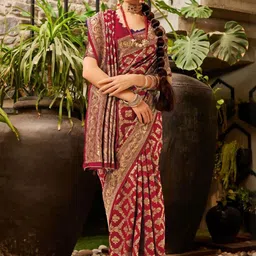 KALINI Woven Design Zari Silk Blend Banarasi Saree-picture-34