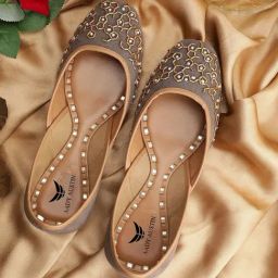 Aady Austin Women's Grey Ethnic Juttis-image-57