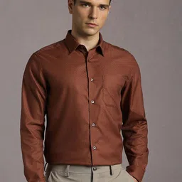 Louis Philippe Textured Spread Collar Slim Fit Pure Cotton Shirt-picture-46