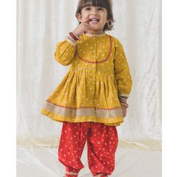 Tiber Taber Full Sleeves Lace Embellished & Bandhani Printed Kurta With Salwar - Yellow-image-10