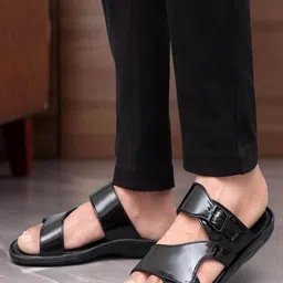 The arwah Men Black Sandals-picture-46