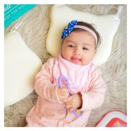 The White Willow Baby's Memory Foam Head Shaping Pillow with Soft Bolster Cushion for Side Support Bolster Size - White image 2