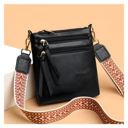 SYGA Women's Pu Leather Material With Textured Pattern, Sling Bag (Black)-8