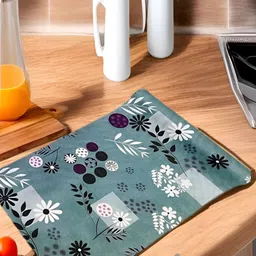 Aura Green Set of 1 Water Resistant Shelf Liner Organisers-image-70