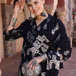 Taavi Ethnic Motifs Hand Block Print Pure Cotton Straight Kurta & Trouser With Dupatta-image-70