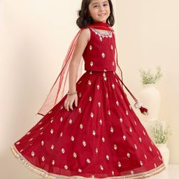 Babyhug Sleeveless Woven Choli & Lehenga With Dupatta Floral Embroidered - Maroon-image-92