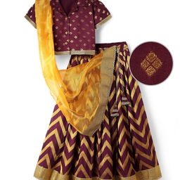 Pine Kids Woven Half Sleeves Choli Lehenga Set with Dupatta & Zari Detailing - Wine-picture-3