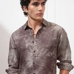 HIGHLANDER Men Slim Fit Spread Collar Dyed Casual Shirt-picture-41