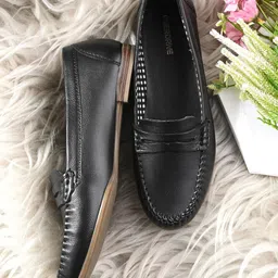 Overdrive Women Leather Sneakers-picture-22