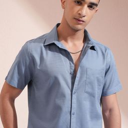 HIGHLANDER Men Cutaway Collar Textured Solid Cotton Casual Shirt-picture-42