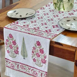 Feels Like Home Mehka Aangan White & Pink Printed Table Runner-2