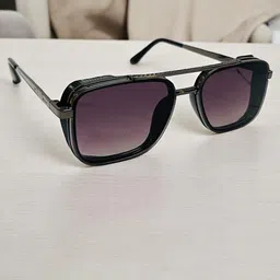RICH CLUB Unisex Black Square UV Protected Lens Sunglasses-41