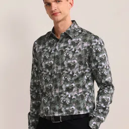 U.S. Polo Assn. Men Classic Floral Opaque Printed Casual Shirt-picture-38