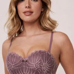 La Vie En Rose Purple Embroidered Convertible Bra-image-24