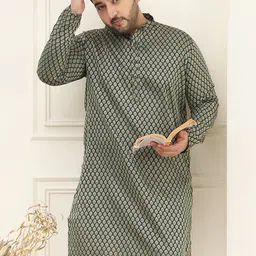 SOJANYA PLUS Men Embellished Kurta-picture-40