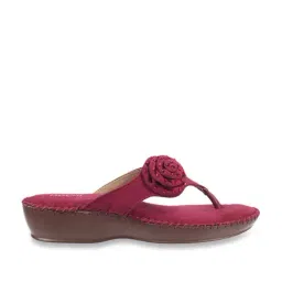 Mochi Women's Maroon Thong Wedges-image-70