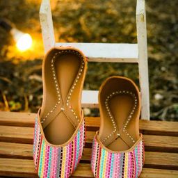NR by Nidhi Rathi Women's Mulitcolored Casual Juttis-image-12