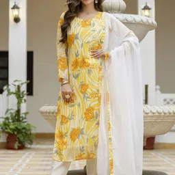 Navlik Women Floral Printed Kurta with Trousers & Dupatta-57