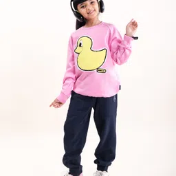 Kiddopanti Fleece Full Sleeves Duck Patch Detailed Sweatshirt With Track Pant Set - Pink & Navy-picture-33