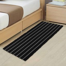 Kuber Industries 2x4 Feet Bed Runner for Double Bed & Living Room | Durable Bedside Runner for Bedroom, Foldable Rug & Mat for Home | Silver Lining Print - Black-18