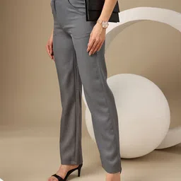 Chemistry Women Relaxed Straight Fit High-Rise Linen Trousers-picture-29
