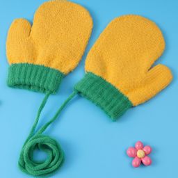 Babyhug Woollen Gloves Solid Color- Yellow & Green-image-72