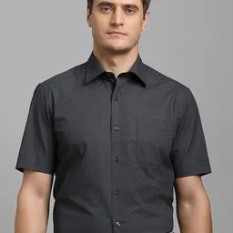Louis Philippe Men Classic Fit Spread Collar Geometric Printed Cotton Formal Shirt-picture-44