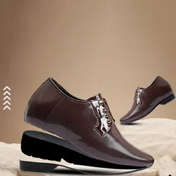 Bxxy Men Textured Formal Derbys-image-40