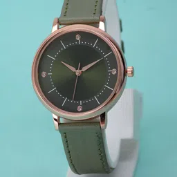 VIRAKTI Women Dial & Leather Wrap Around Straps Analogue Watch G-04-GREEN-A-125