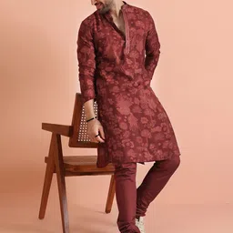 KISAH Men Printed Regular Fit Kantha Print Kurta image 2