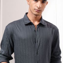 HIGHLANDER Men Cutaway Collar Textured Solid Cotton Relaxed Fit Casual Shirt-image-62