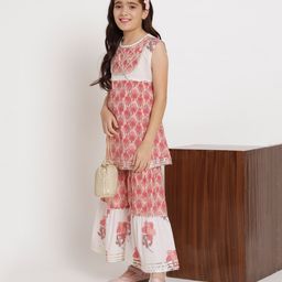 READIPRINT Sleeveless Floral Motif Printed And Gota Patti Embellished Kurta With Sharara - Peach-picture-38