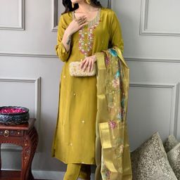Siya Fashion Women Floral Embroidered Regular Thread Work Kurta with Trousers & With Dupatta-picture-55