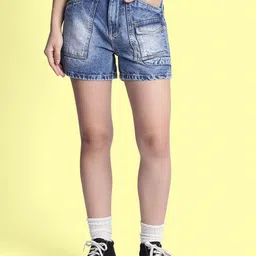 Bene Kleed Women High-Rise Cargo Shorts-image-1