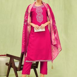 VredeVogel Women Floral Yoke Design Regular Thread Work Kurta with Trousers & With Dupatta-image-57