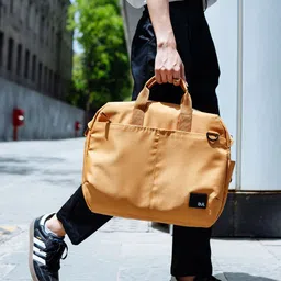 DailyObjects Structured Handheld Bag image 4