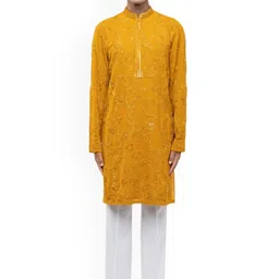 SDS By Kushal Shah Floral Embroidered Mandarin Collar Georgette Straight Kurta & Trousers-image-28