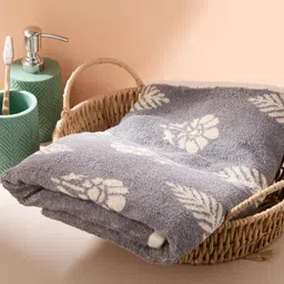 Fabindia Grey & White 1 Printed Cotton 550 GSM Bath Towel-picture-38
