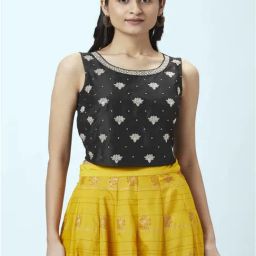 Akkriti by Pantaloons Black Embroidered Crop Top-picture-1