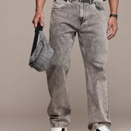 WROGN Men Anti Fit Heavy Fade Stretchable Jeans-image-66