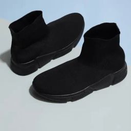 Truffle Collection Women's Coal Black Running Shoes-36